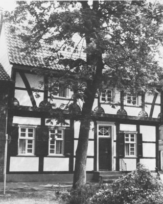 Kirchplatz9